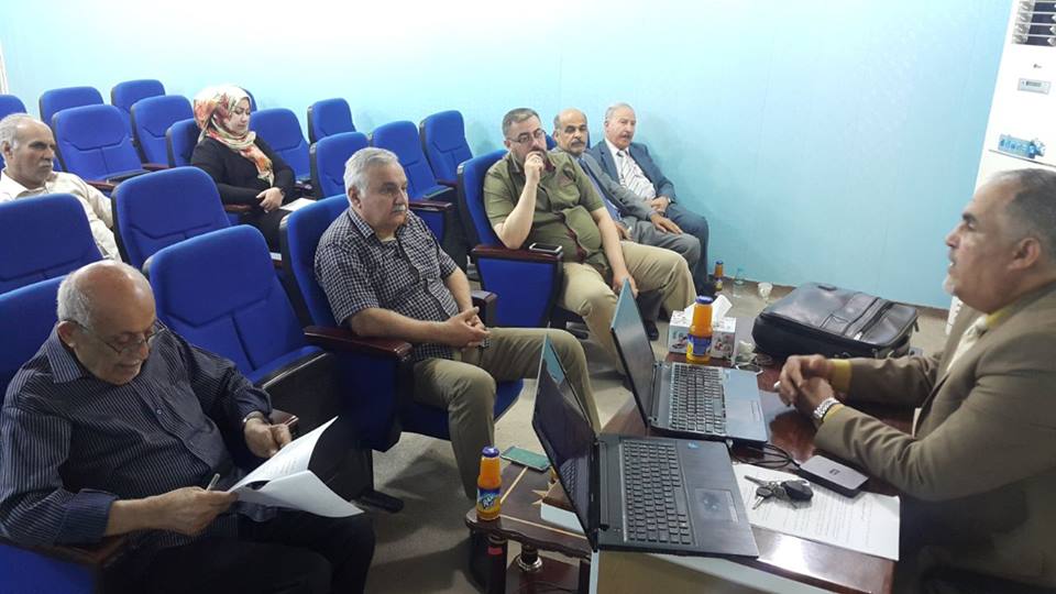 حلقة نقاشية بعنوان دور الإرشاد التربوي في ضبط السلوك النفسي للطالب