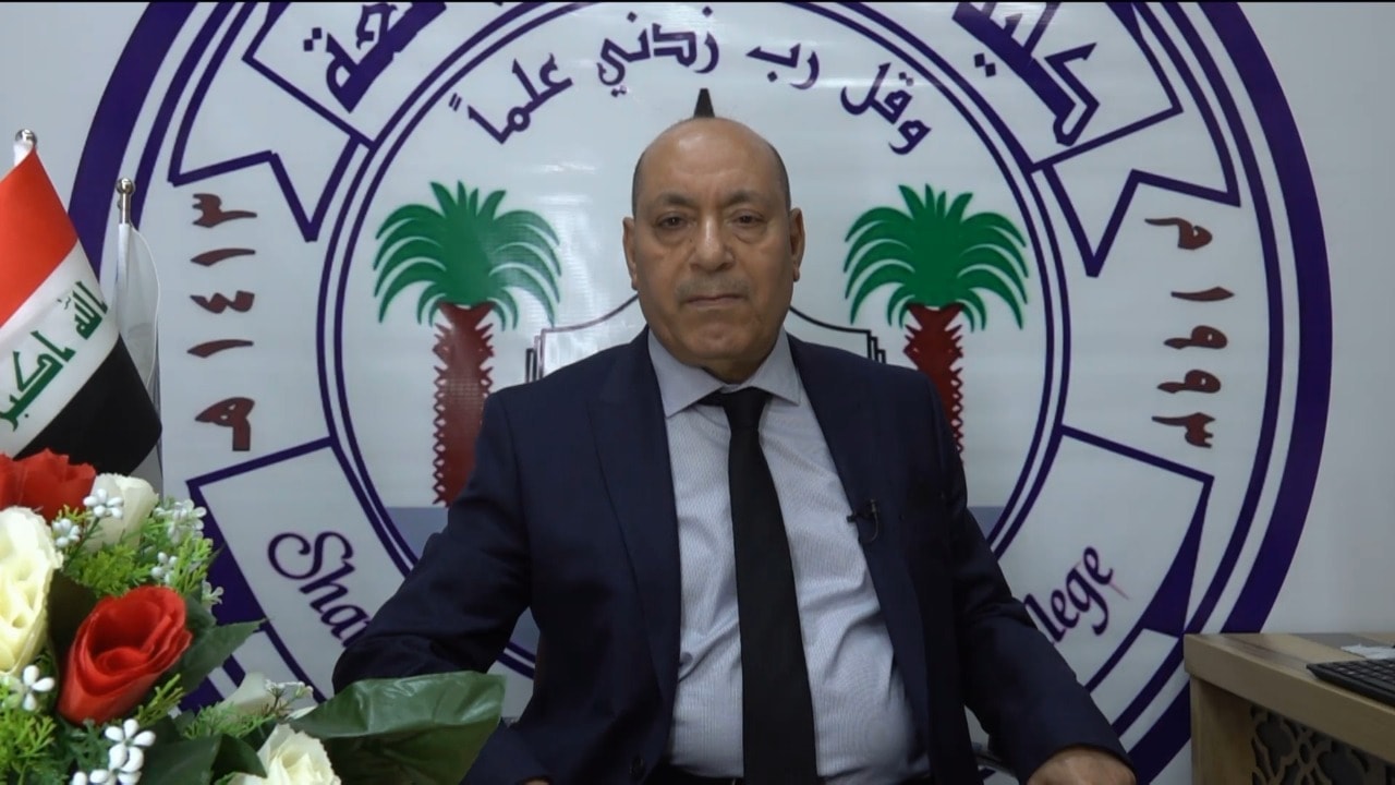 أساتذة قسم اللغة الانكليزية يلقون محاضرتهم من استوديو الكلية